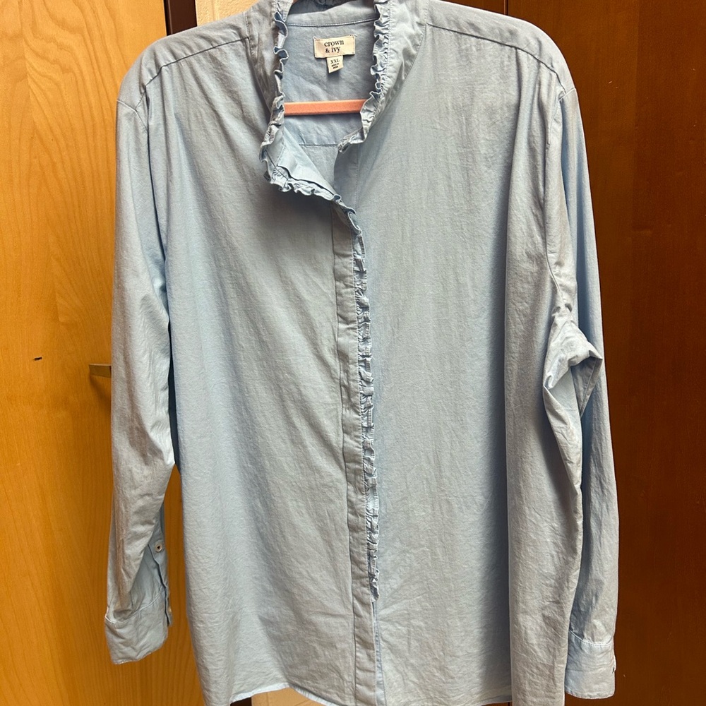 Crown & Ivy Blue Button Down Shirt Casual Top